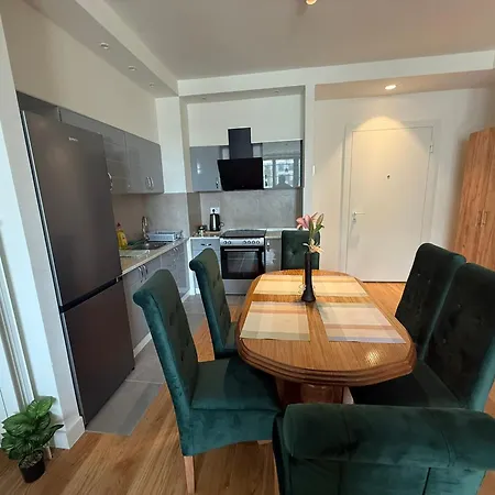 Q4 Comfort Apartment